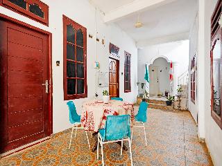 91314 Zein House