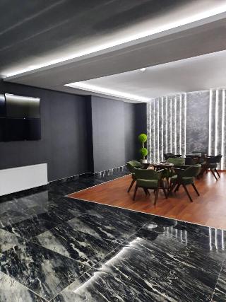 Skylon Airport Hotel