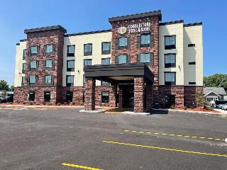Cobblestone Hotel & Suites-Little Chute