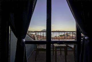 The Green Goose Hotel