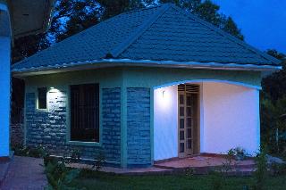 Tooro Fairway Hotel