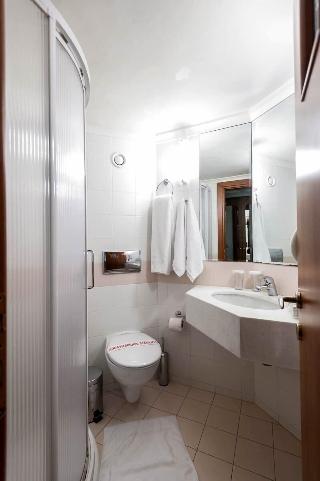 Vriniotis Hotel