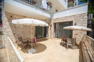 Cedrus Suites