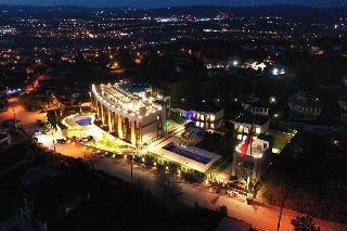 Aileena Hotel & Villas