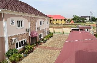 Auris Court Suites & Apartment