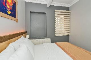 Cirrus Suites Tomtom