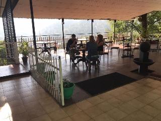 Tamarind Tree Inn