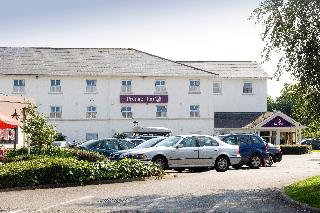 Premier Inn Cheltenham Central - West/A40