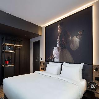 Room Room