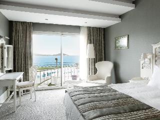 Alacati Beach Resort