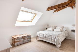 Room Room