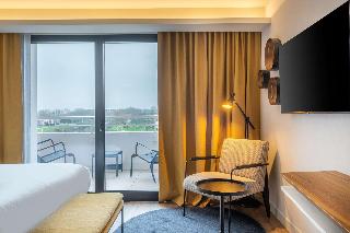 Room Room