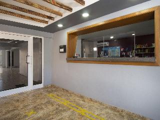 CAPITAL O Hotel Rose, Ensenada