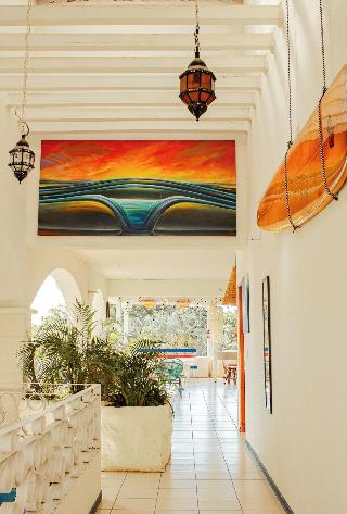 Zulu Surf Hotel