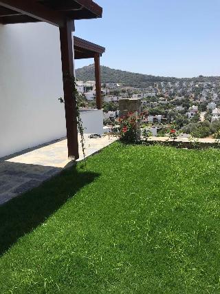 Ibak Sunny Houses
