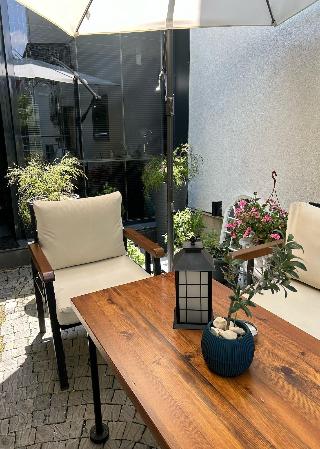 12 Rooms Boutique Hotel
