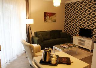 12 Rooms Boutique Hotel