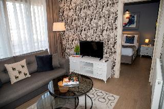 12 Rooms Boutique Hotel