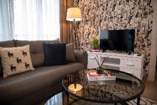 12 Rooms Boutique Hotel