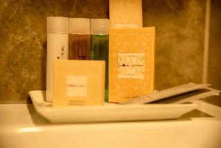 12 Rooms Boutique Hotel