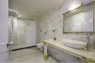 Real House Boutique Hotel