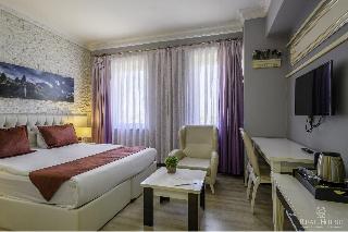 Real House Boutique Hotel