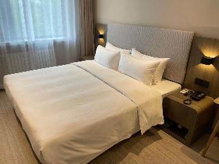 Room Room