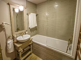 Room Room