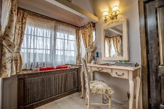 Room Room