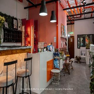 Knight Alley Hotel