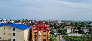 Blue Sky Hotel