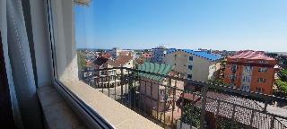 Blue Sky Hotel