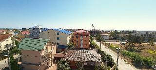 Blue Sky Hotel