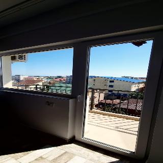 Blue Sky Hotel