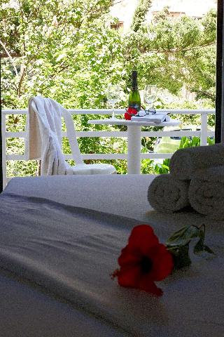 Elea Terra Hotel