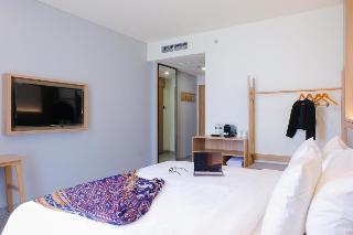 ARTOTEL Batam