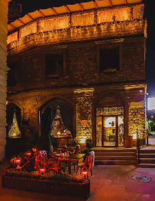 Maajid Hotel & Restaurant