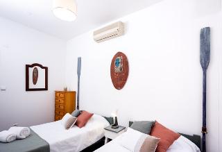 Room Room