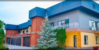 Golden Dragon Villa Hotel