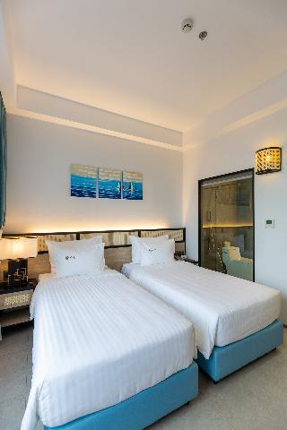 Room Room