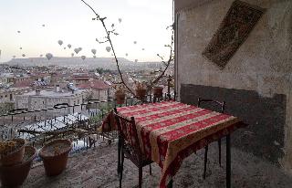 Avlu Cave House