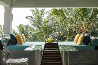 Coco Tangalla