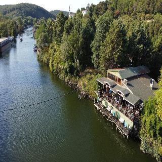 Sweet Home River Hotel