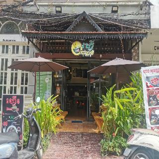 Sovanphum Riverside Hotel