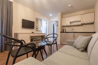 Farrys Boutique Hotel and Beach Club