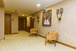 Bahã§elievler Hotels