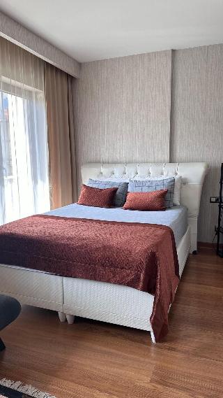 Sabiha Gokcen Hotel Istanbul Houses