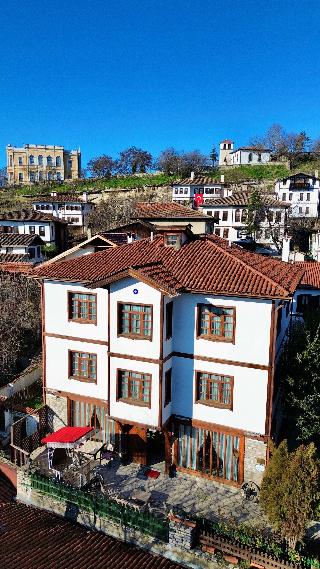 Akce Konaklari