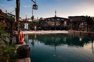 Hotel Pirates World