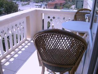 Best Life Apart Hotel